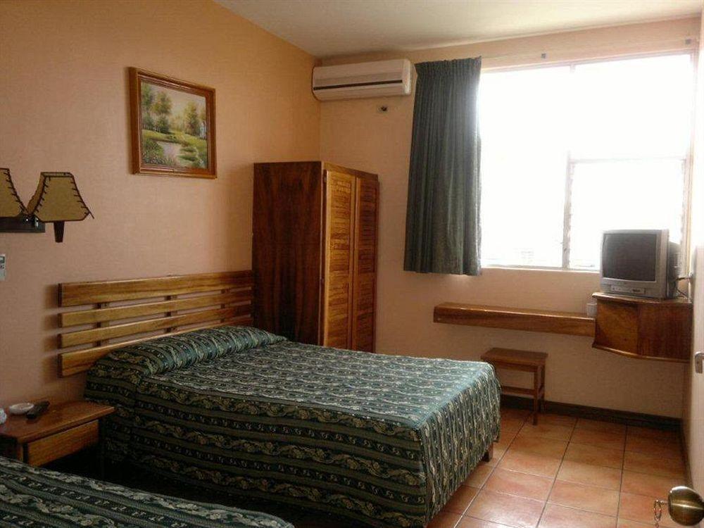 Park Hotel Πουέρτο Λιμόν Εξωτερικό φωτογραφία