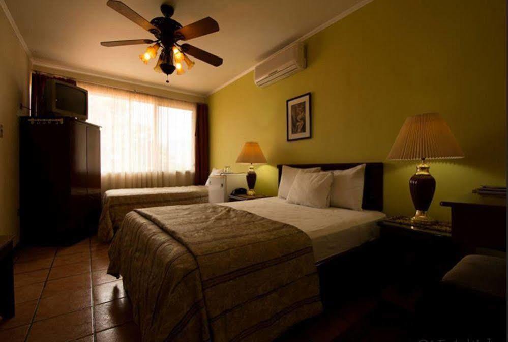 Park Hotel Πουέρτο Λιμόν Εξωτερικό φωτογραφία